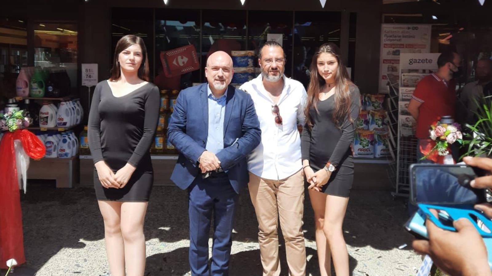 Carrefoursa artık Manisa'da